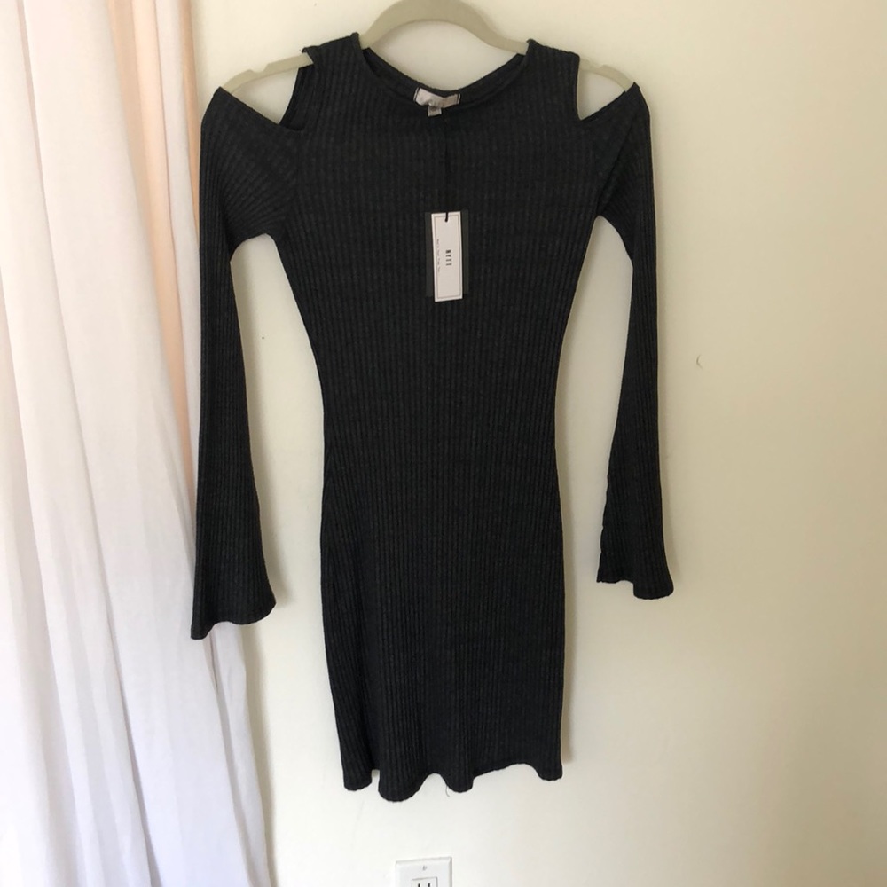NYTT off the shoulder dress